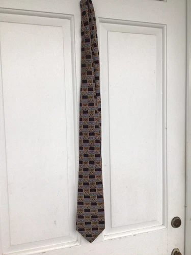 Burberrys Men’s Black, Blue & Red “tulip” Flower Print 100% Silk Tie, USA. - Picture 5 of 6