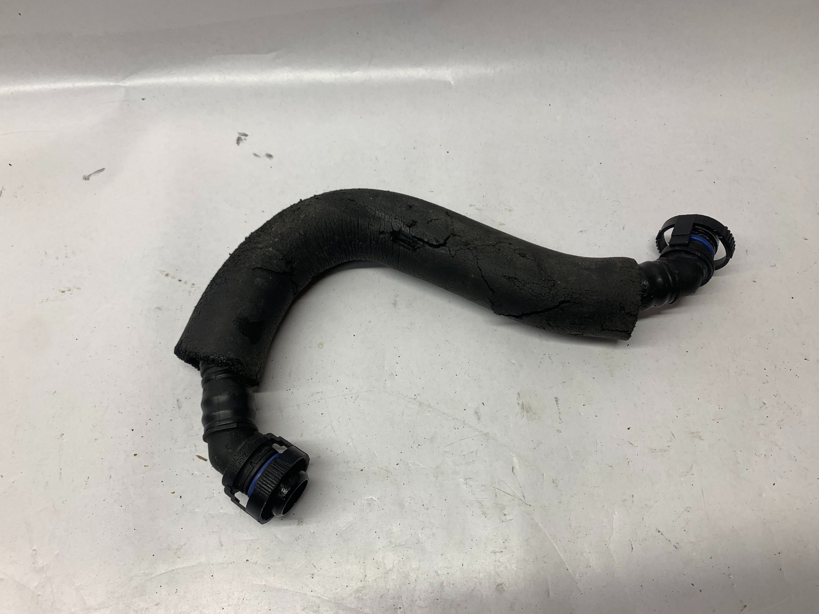 2011 VW GOLF VI 5K1 2.0 GTi PCV Breather Hose Line Pipe 06j103221a eBay