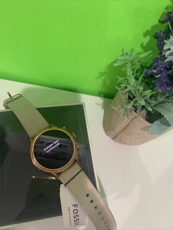 Reloj inteligente Fossil FTW6054 rosa/oro 40 mm Foto 3 de 4