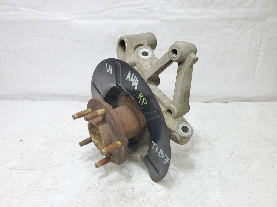 Chevrolet Malibu 2004-2012 eje trasero izquierdo buje de rueda nudillo 19303839 Foto 4 de 4