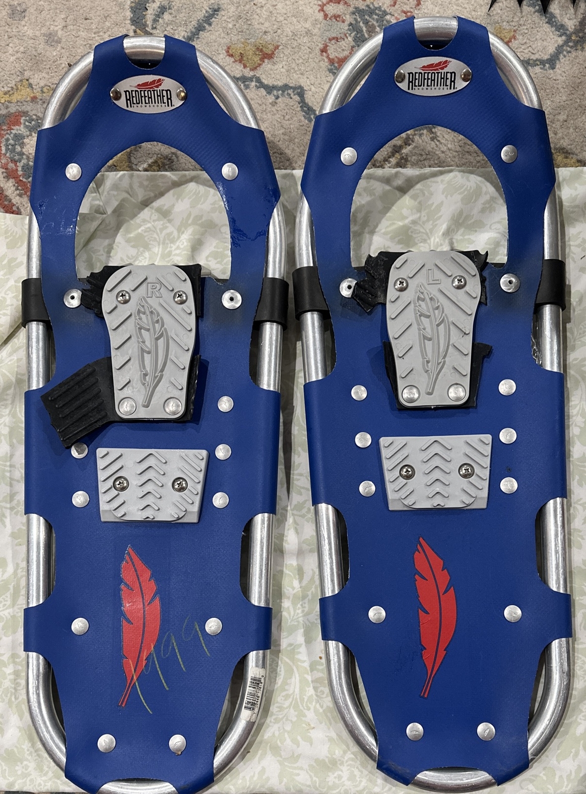 Red Feather Premium Lightweight Snowshoes V2 Retail