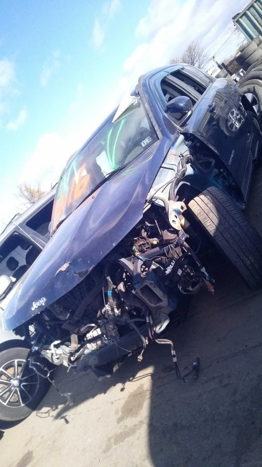 2017 Jeep Compass Blue Used Sun Visor OEM 149542 4DR SUV 66K Miles - Image 3 of 4