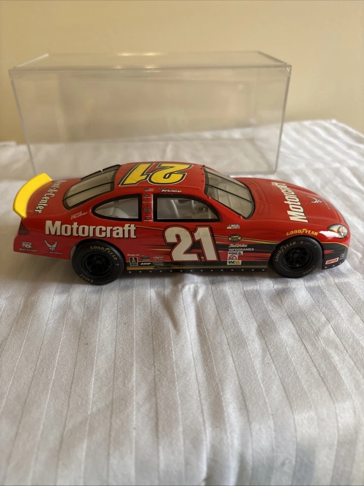 NASCAR Ricky Rudd 2003 Motorcraft Diecast Model Car #21 1:24 Foto 3 de 4