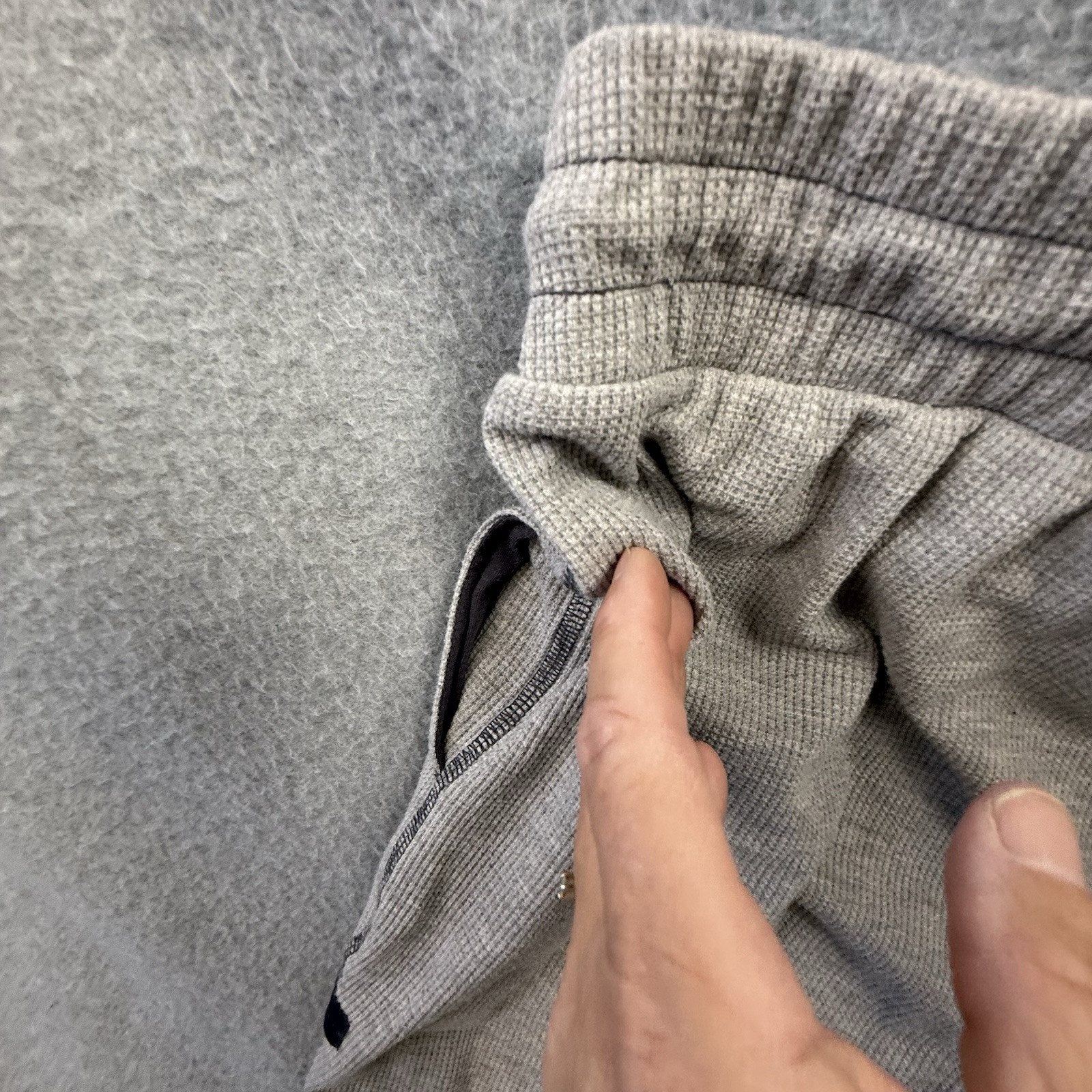 Fabletics Sweatpants Woman’s Medium Gray Knit - image 9