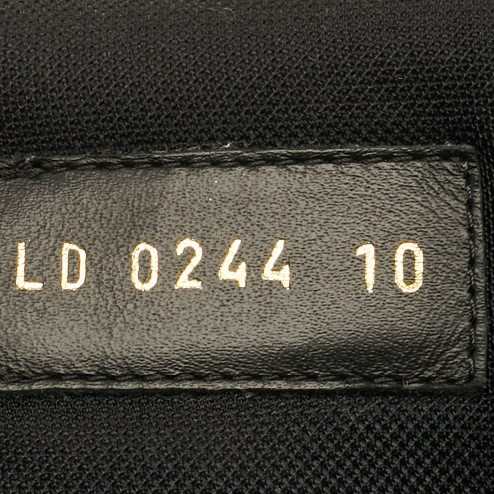 Louis Vuitton LV Trainer Size 44 Black Leather and Suede Lace Up Sneakers thumbnail 8