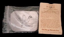 MI04121 NOS VINTAGE 1970s FLYING DUCK ETCHED ARTWORK PEWTER BUCKLE