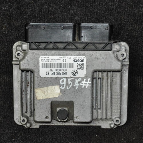 Volkswagen Golf MK5 Motor-ECU-Moduleinheit 03G906021KQ 0281013233 2007