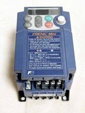 FUJI ELECTRIC COMPACT INVERTER FRN 0.4C1S-2J FRENIC-MINI-SERIES 3.1A