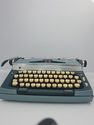 Vtg 1960s JC Penney Penncrest Caravelle 12 Manual Typewriter Untested Keys Stick