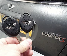 Mini Cooper key cutting and programming EWS3 and EWS4 2005-2007 all series!
