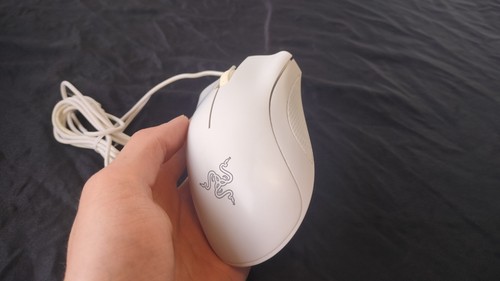 Razer Deathadder Essential Gaming Maus - Weiß - Bild 6 von 9