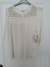BRAND NEW W, TAGS Caffe Marrakesh Embroidered Crinkle Top/Blouse Cream Size XL