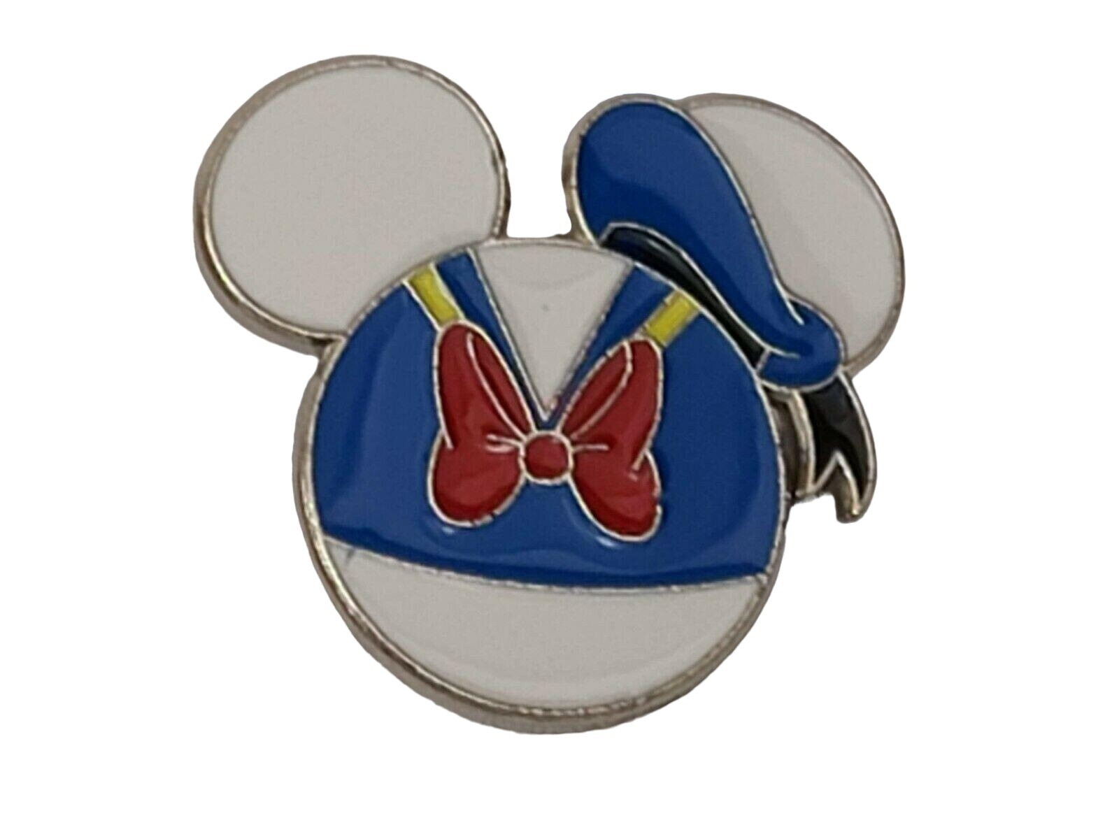 2011 Disney Pin 86547 Mickey Icon Mystery Pouch Donald Duck Sailor Suit Hat