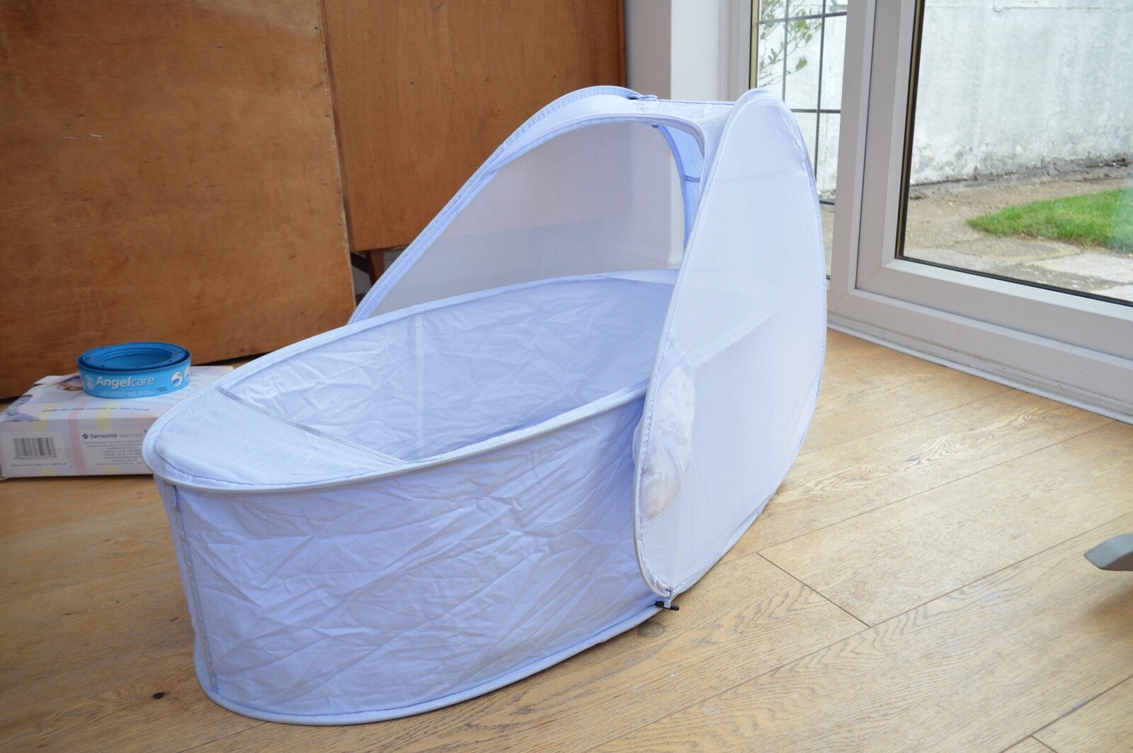 samsonite bubble travel cot