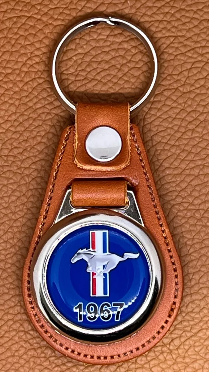 Classic mustang deals keychain