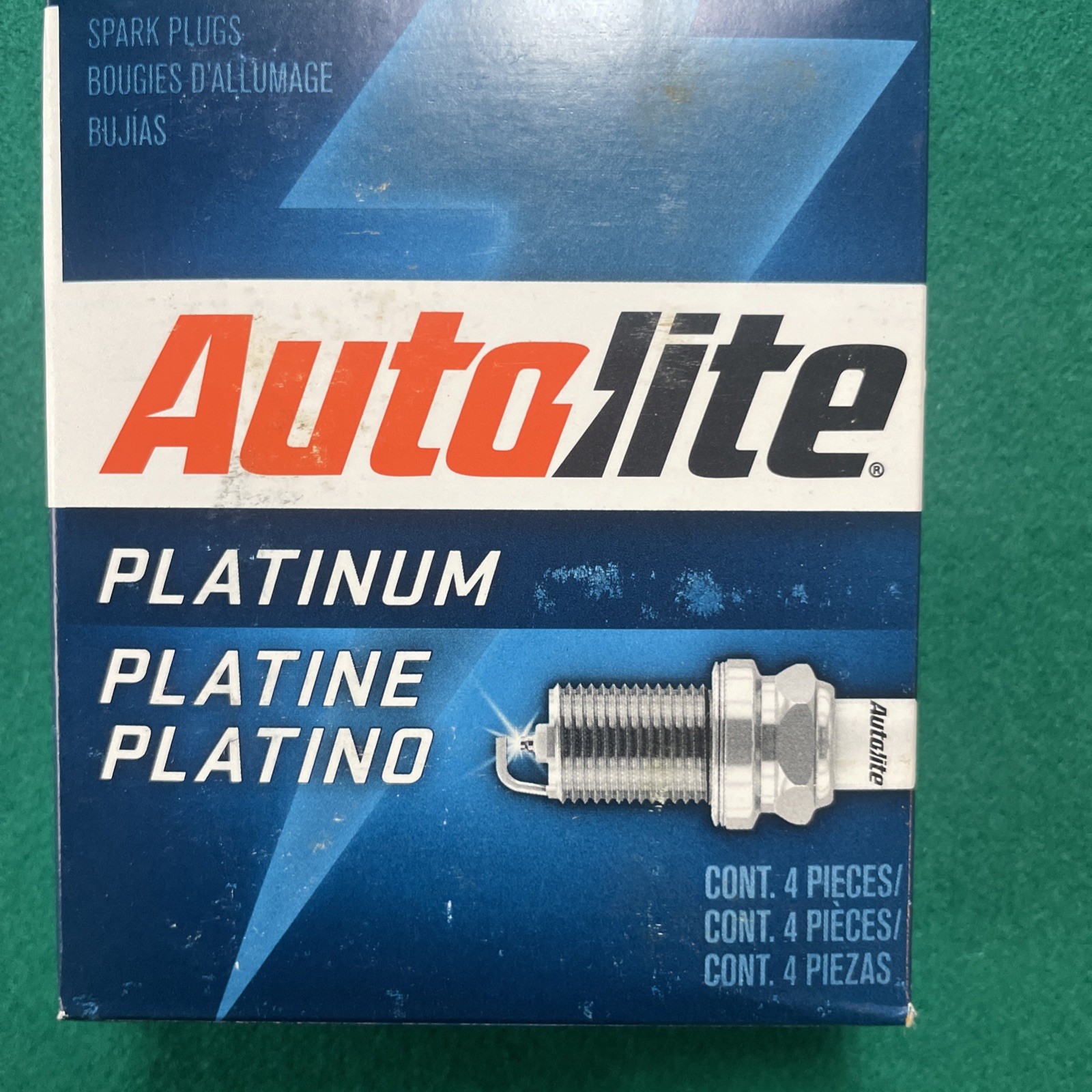 4 Pack of Autolite Platinum AP605 Automotive Replacement Spark Plugs