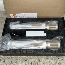 Pair of Wireless Microphones - BRAND NEW