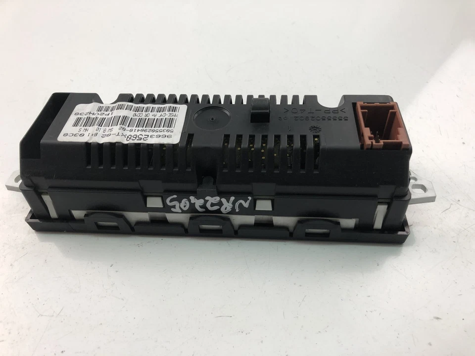 Computer di bordo CITROËN C3 I FC 96632560XT 15203734 - Immagine 4 di 4