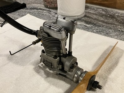 Vintage Airplane Engine Saito FA-120 & Zinger Prop 14/8 Japan OHV RC Model