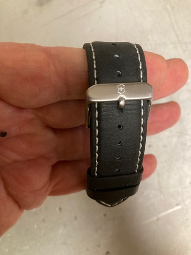 Orologio Victorinox - Swiss Army - 241963 - NUOVO MAI USATO - Foto 19 di 19