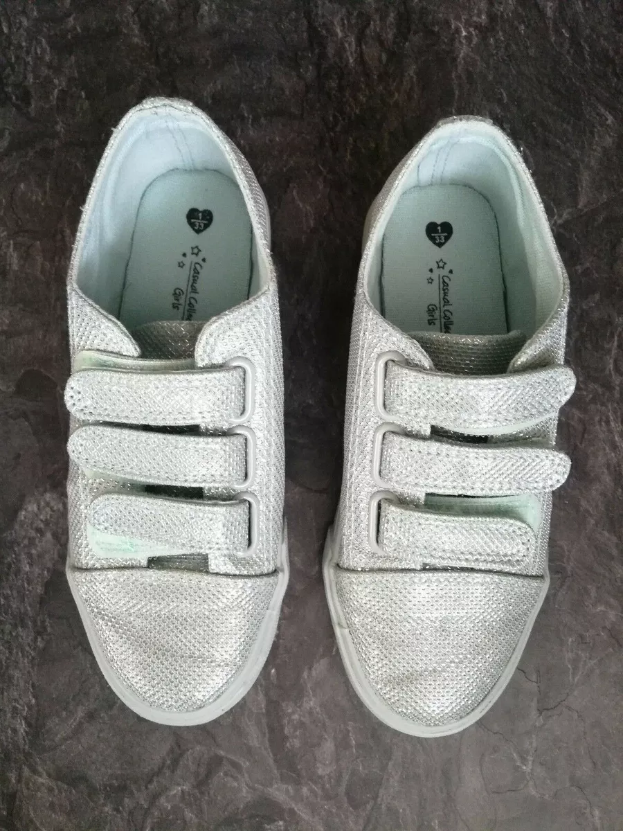 Girls green deals trainers