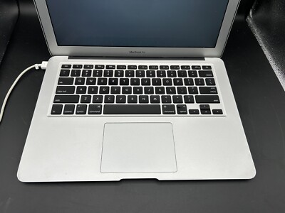 Apple MacBook Air 13