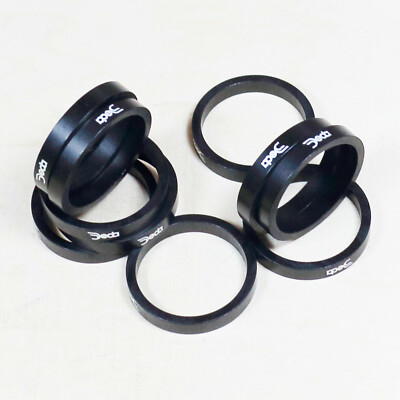 Deda Elementi 1 1/8 Alu Spacer Höhe 5 mm 10 Stück schwarz matt mit Deda logo