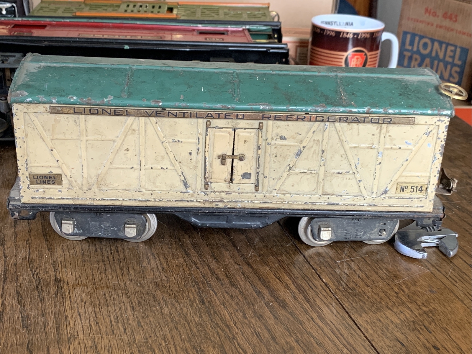 Lionel Ventilated Refrigerator Box Car No 514 Lionel Corp. NY Standard