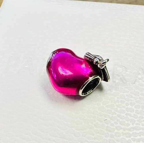 Pandora Graduation 2025 Heart Charm 793788C01 +FREE Gift Box +Tag - Picture 2 of 5