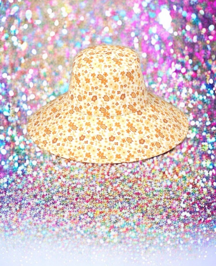Lack of Color Holiday Bucket Hat in Peach Bloom - S/M NWT  display picture 3