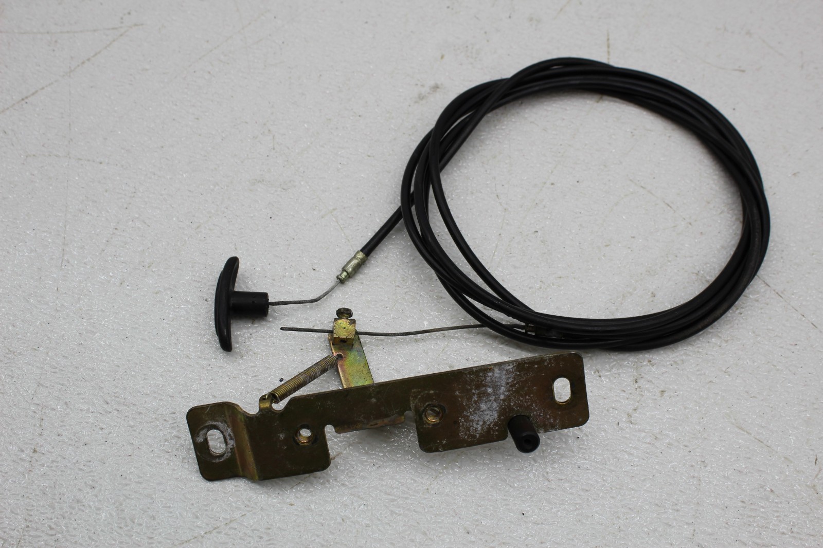 99-01 FERRARI 456 M REAR TRUNK RELEASE LEVER CATCH CABLE