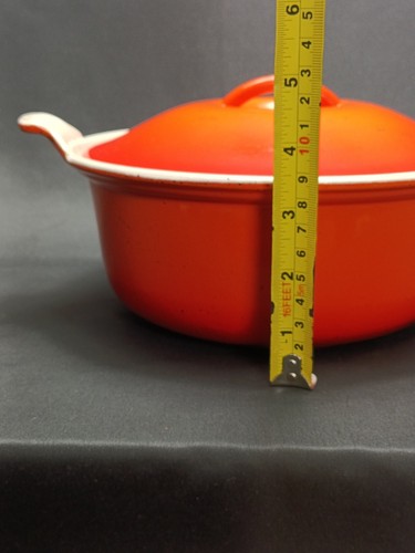 Vintage Cousances/Le CREUSET Cast Iron Dutch Oven Round Casserole Size 22 Read - Picture 8 of 16