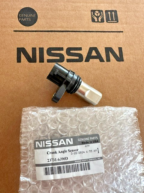 New OEM Nissan 350Z/Maxima/Frontier Camshaft Crank Position Sensor