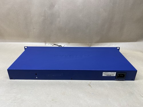 NETGEAR GS724TPv2 ProSAFE 24-port Gigabit PoE+ Smart Managed Switch with 2 SFP - Picture 3 of 5