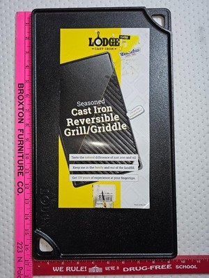 New Lodge Cast Iron Reversible Easy-Release Flat & Raised Griddle Over 2 Burners
