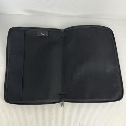 Haul by Urban Boomerang Upcycled Laptop Case - Picture 3 of 8