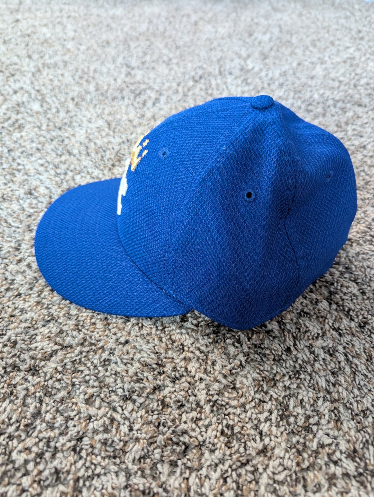 Picture 2 of 8