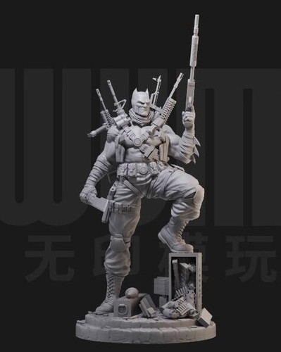 1/24 Resin Batman w/weapons Unpainted Unassembled 2681 - Picture 2 of 4