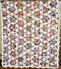 GRAPHIC Vintage 40's Touching Stars / Strip Stars Antique Quilt, Scalloped Edge
