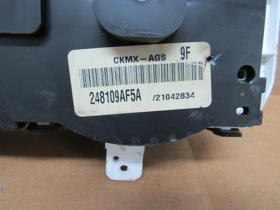 2011 2012 Nissan Sentra medidor de velocidade cluster OEM UNK milhas *SEM LENTE* - Imagem 3 de 4
