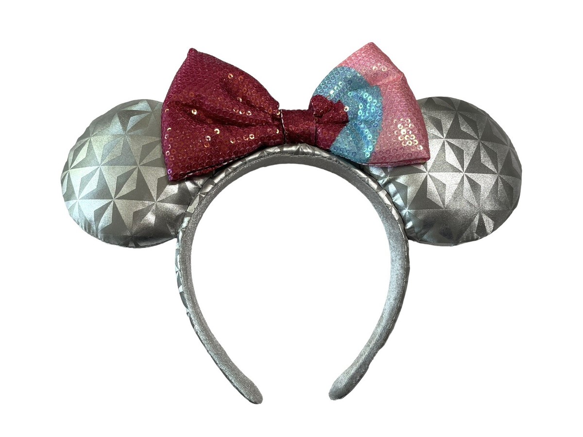 Disney Parks Epcot Spaceship Earth Bubble Gum Wall Minnie  display picture 2