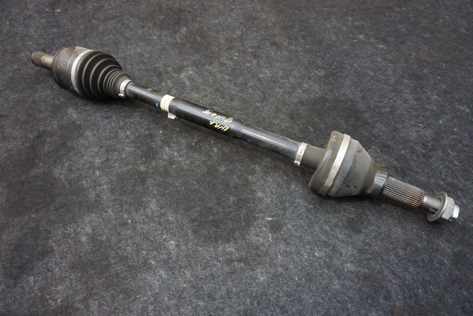 Rear Right Passenger Axle Shaft Assembly 670104208 Maserati Ghibli M157 2014-17+