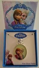 Disney / Frozen Elsa And Anna Oval Pendant Necklace / Fine Silver Plated / NEW