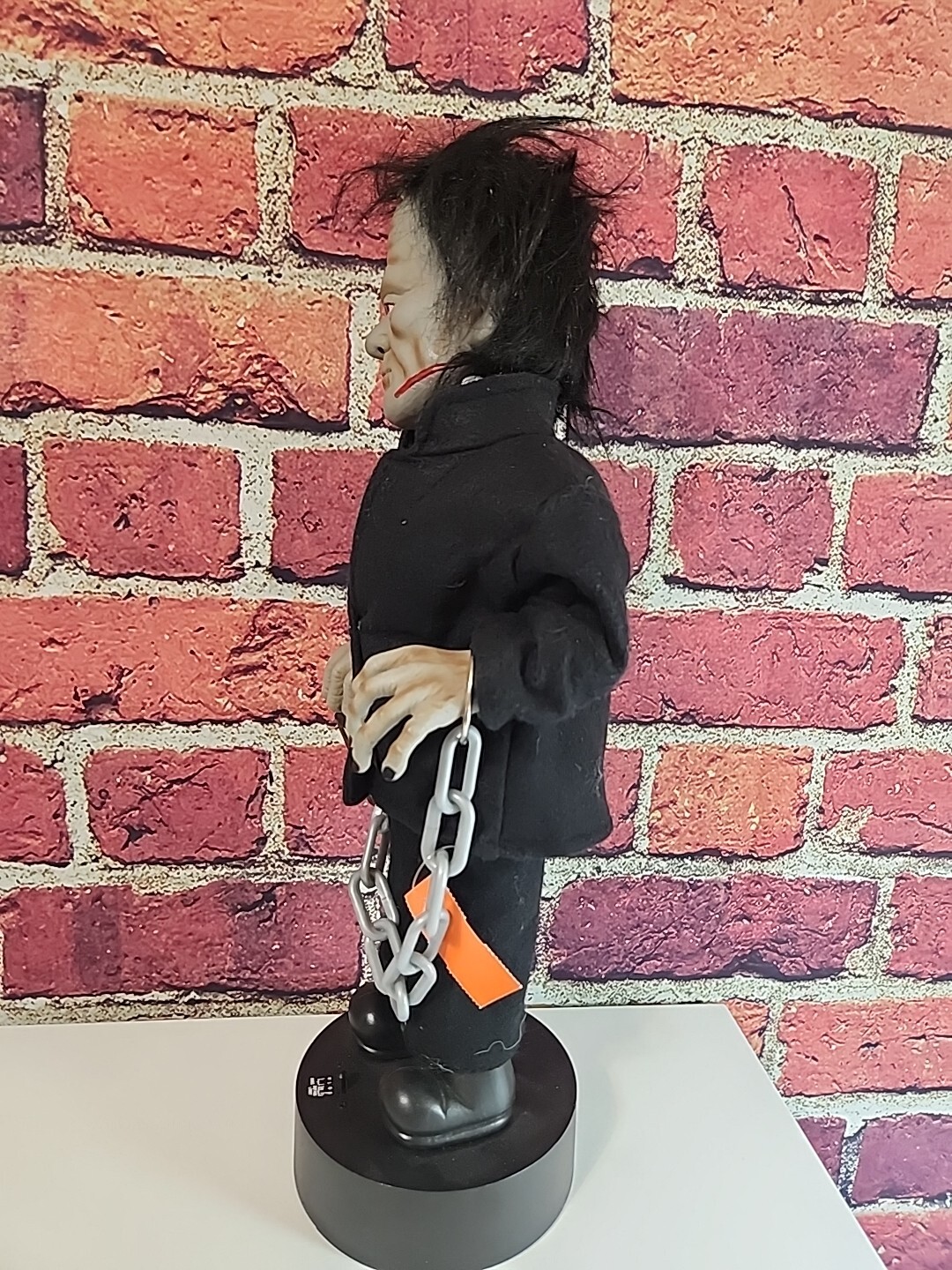 Picture 6 of 10