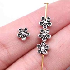 80pcs 7x3mm Alloy Charm Flower Bead Finding h2802