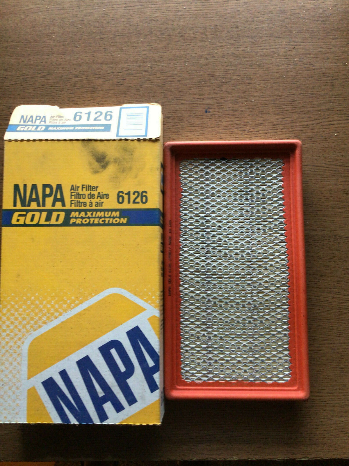 NAPA gold Air FILTER 6126 - NOS 