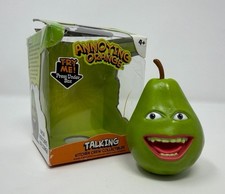 ANNOYING ORANGE ~ TALKING PEAR KITCHEN CREW COLLECTIBLES ~ 2011 READ