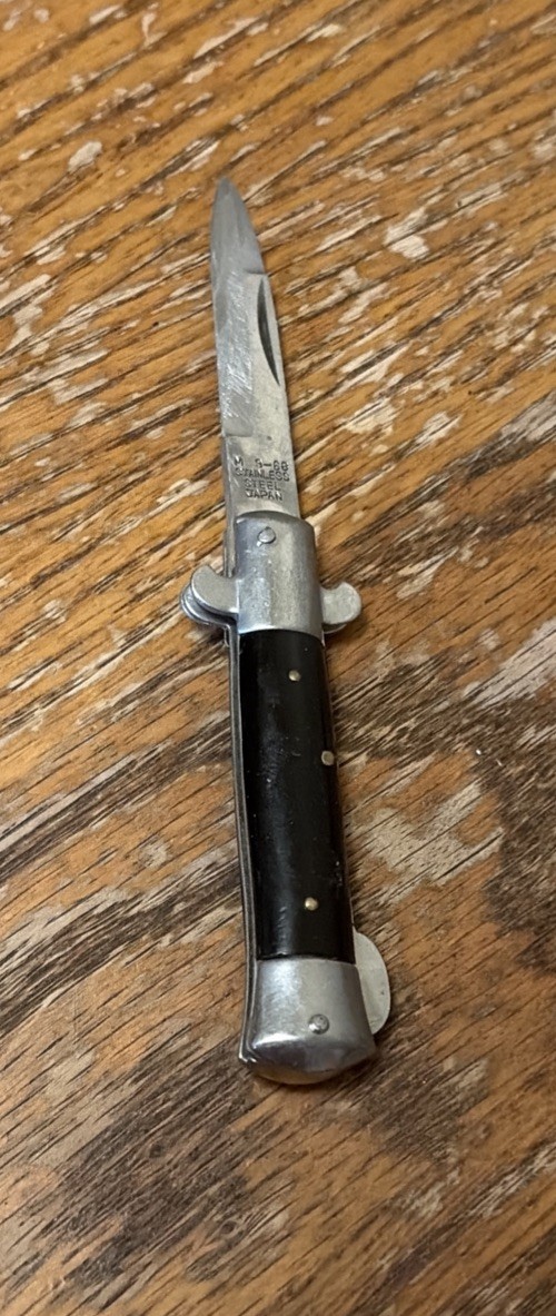 Vintage M-9-68 Stainless Steel Japan Stiletto Pocket Knife Manual