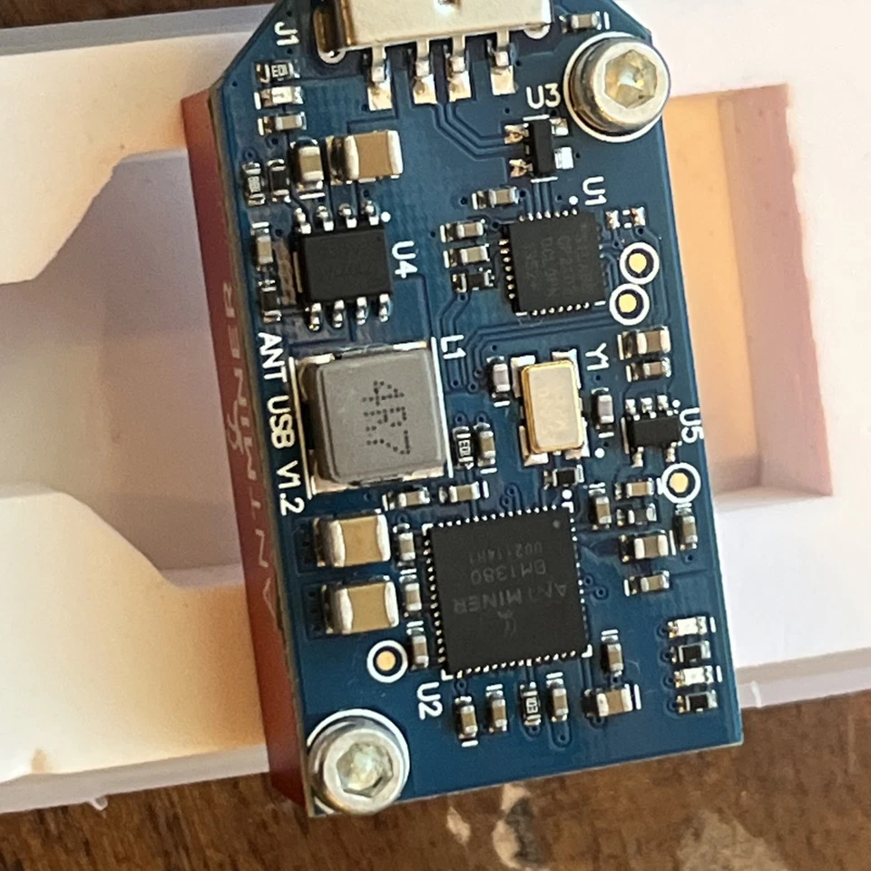 Bitmain Antminer U2 V1.2 SHA-256 Bitcoin Miner Stickminer - Very Rare !! - Image 4 of 4