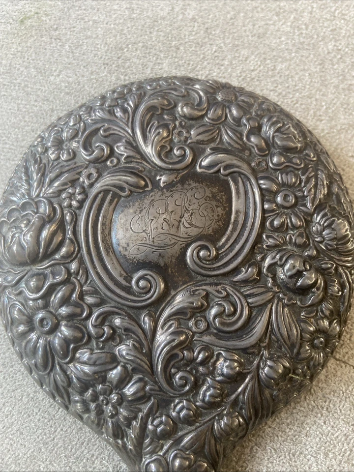 Espejo de mano antiguo Gorham de plata esterlina Art Nouveau Repousse de 1876-1900 Foto 2 de 4